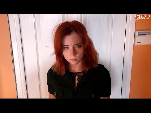 ❤️ Onye nche tara nwanyị mara mma ahụhụ maka ịkwatu ụlọ ahịa - Cum In Mouth ❌ Anal porn ﹏
