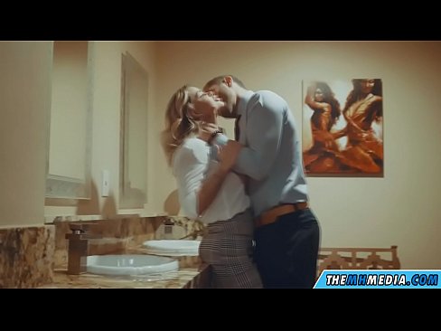 ❤️ Mgbe isi awọ na-acha uhie uhie rafuo gị n'ime ụlọ mposi ọha ❌ Anal porn ﹏